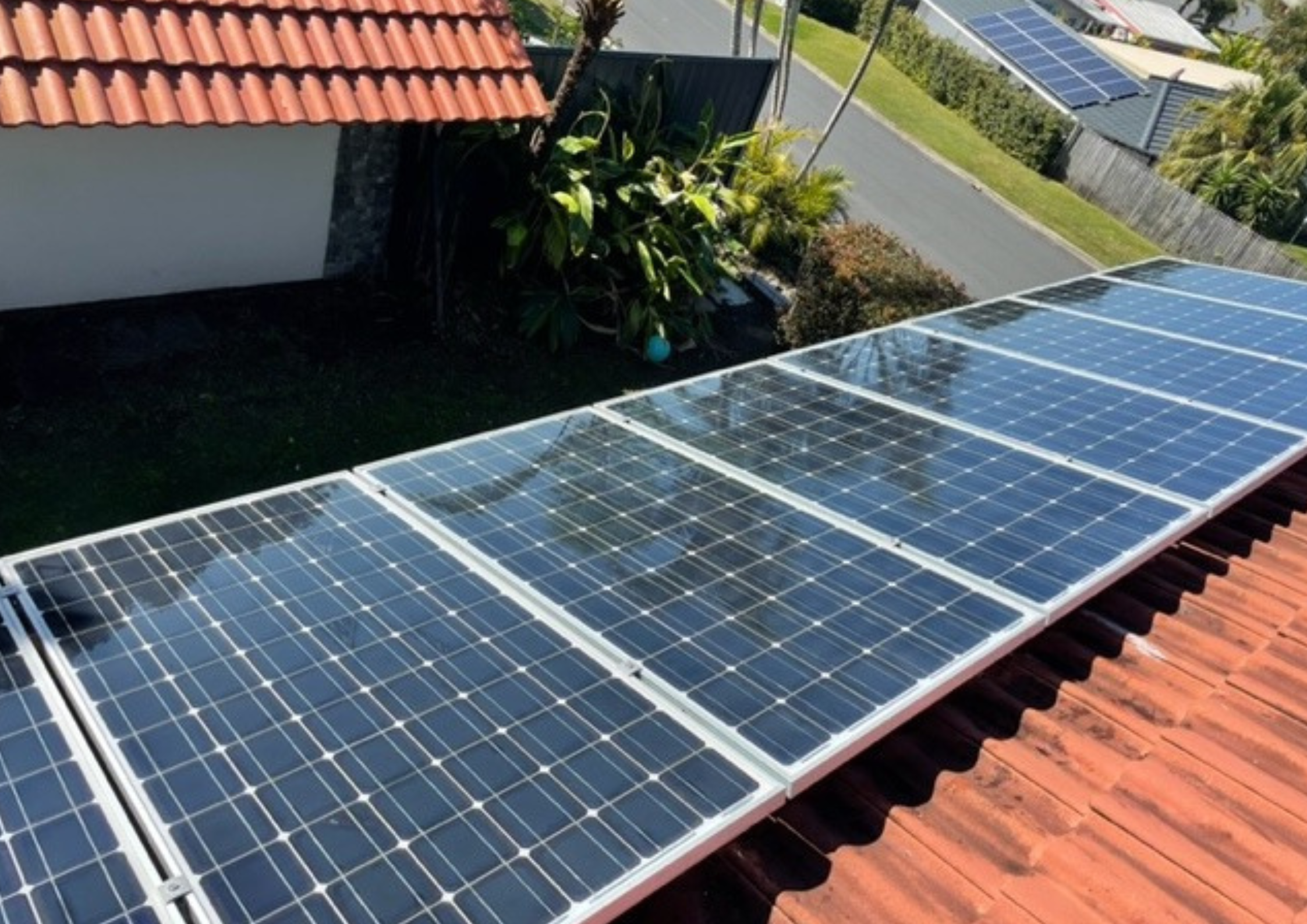 Clean solar panels